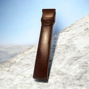 Vintage 1960 Frederick Post 1460 slide rule
Versalog Japan Hemmi leather case.